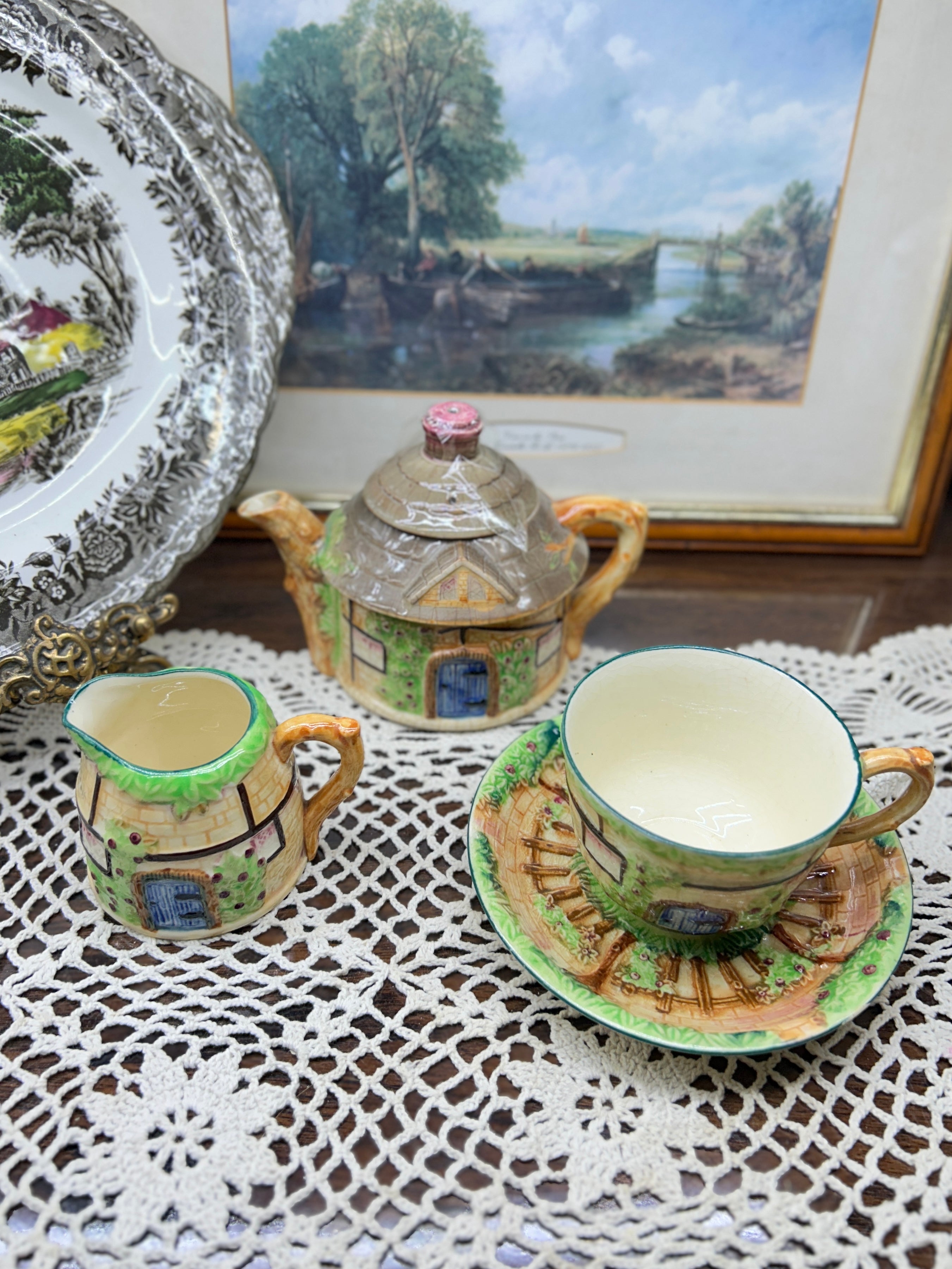 Vintage MARUTOMO cottage ware tea set for one — JAPAN