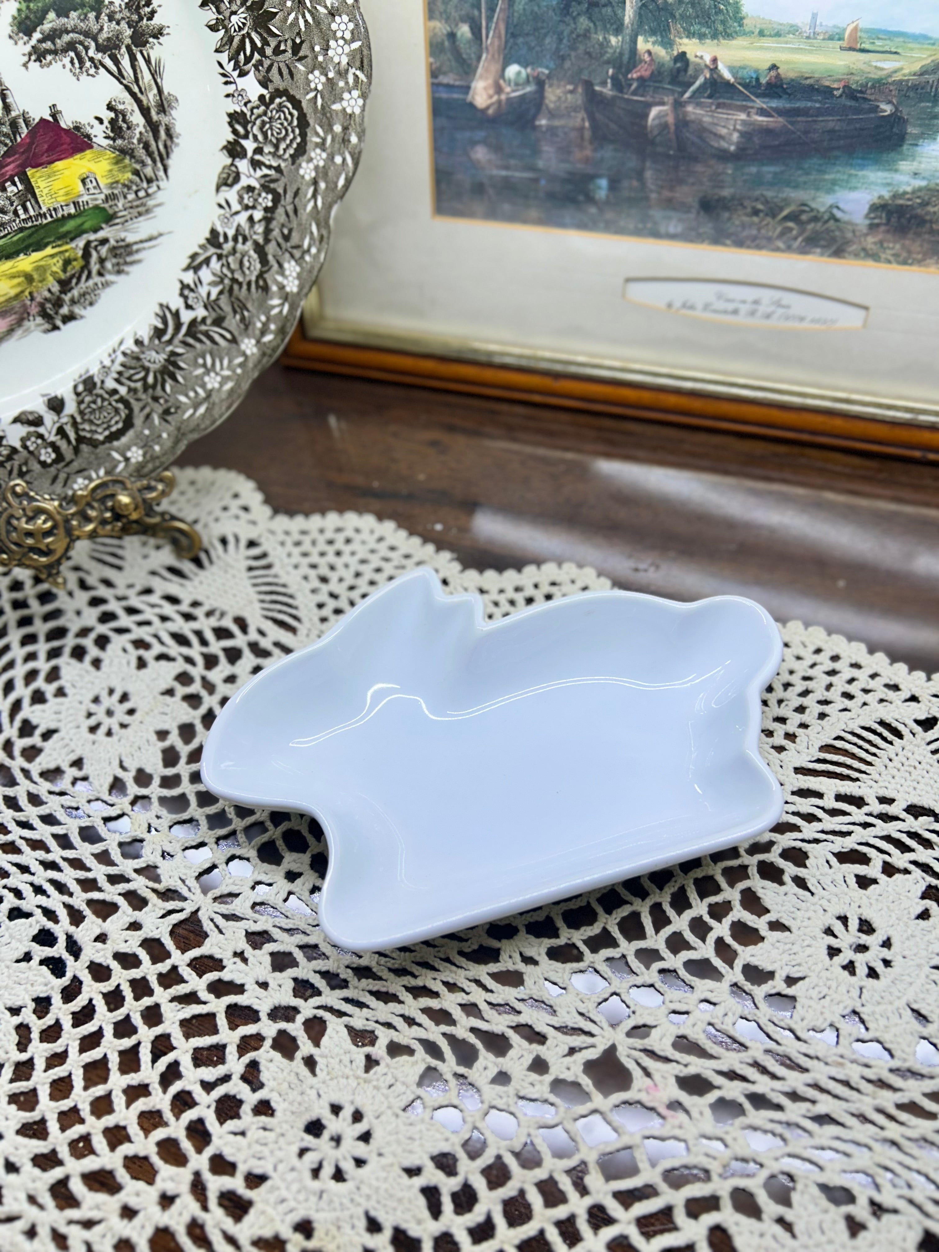 Dunelm white cermaic bunny shaped tidbit dish