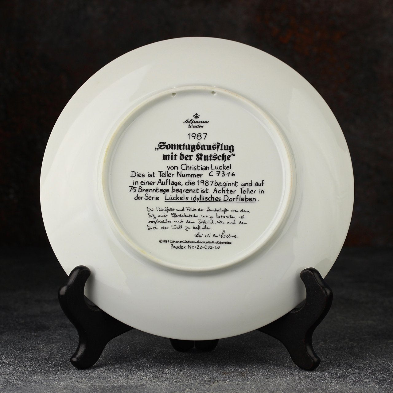 "Daytrip in the Summertime" — Vintage 7” collector’s plate from Lückel’s Idyllic Village Life (Seltmann Weiden, 1987)