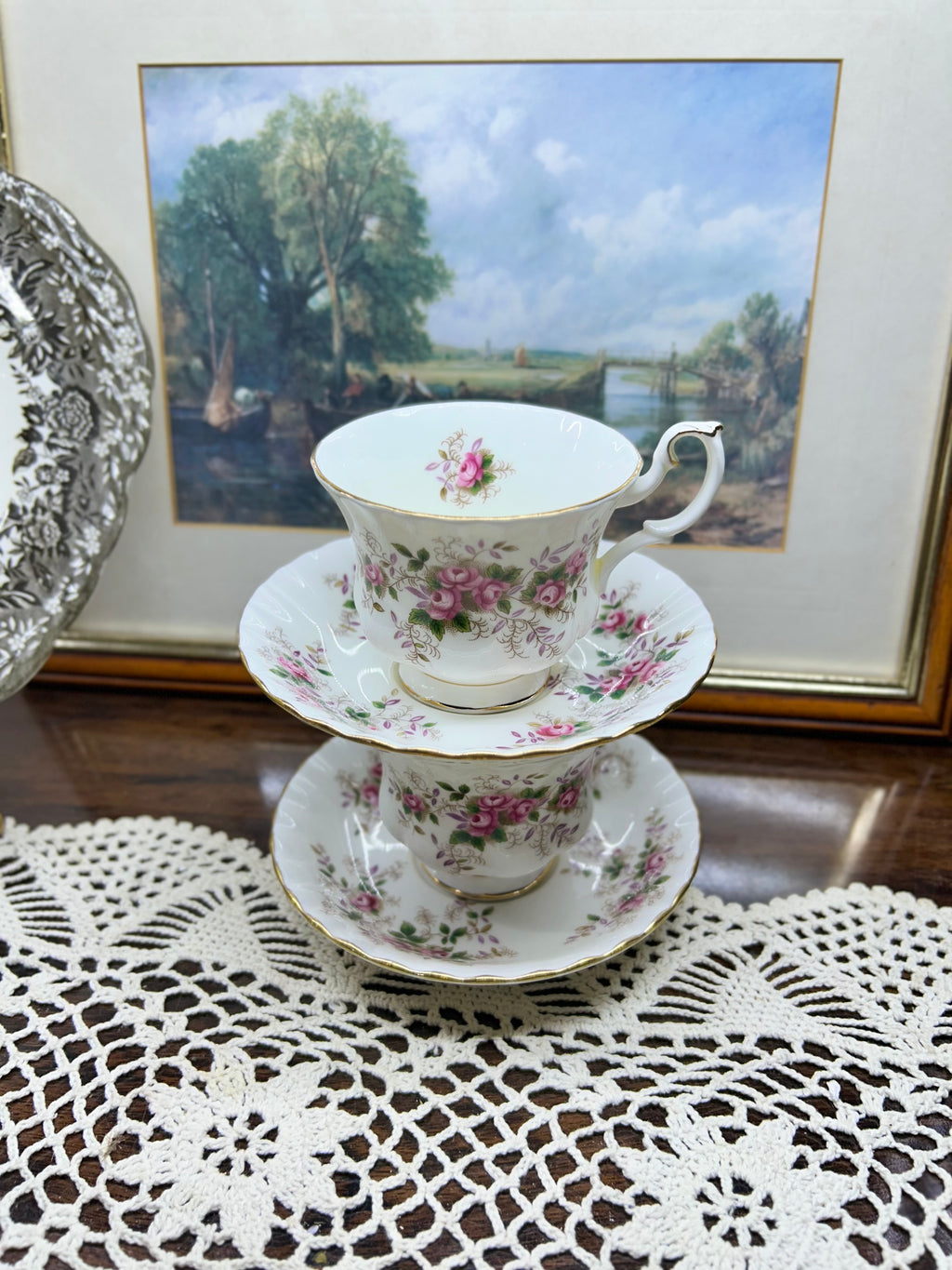 Royal Albert “Lavender Rose” tea cup and saucer set, made of fine bone china in England