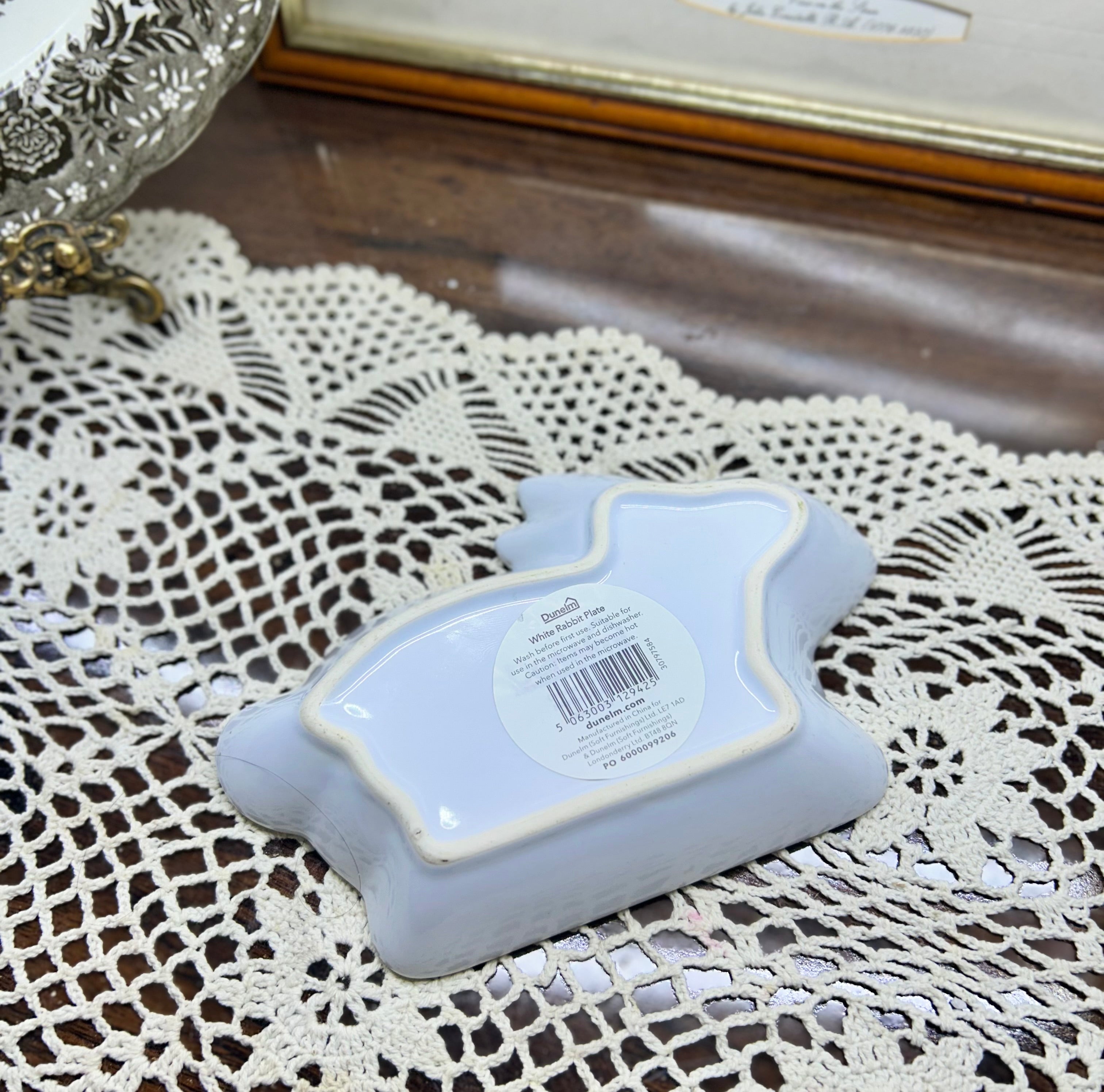 Dunelm white cermaic bunny shaped tidbit dish