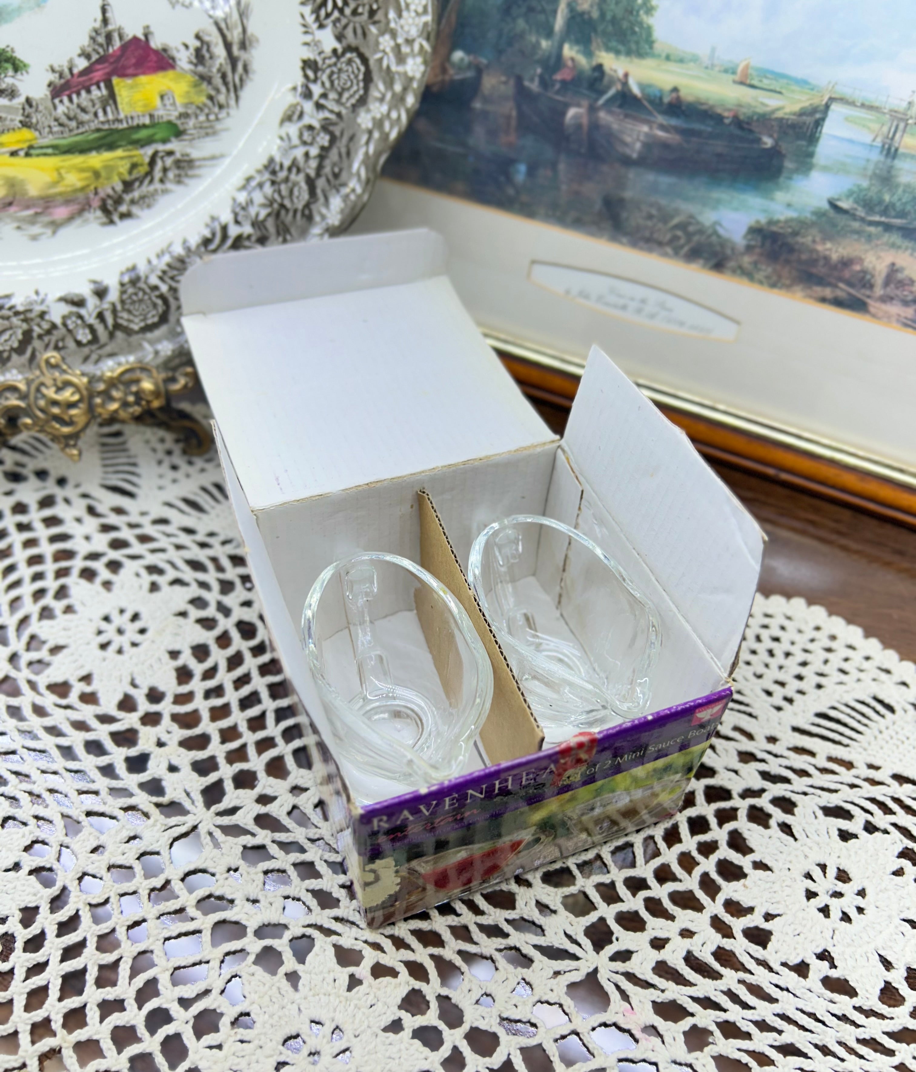 Ravenhead Entertain mini sauce boat set — England