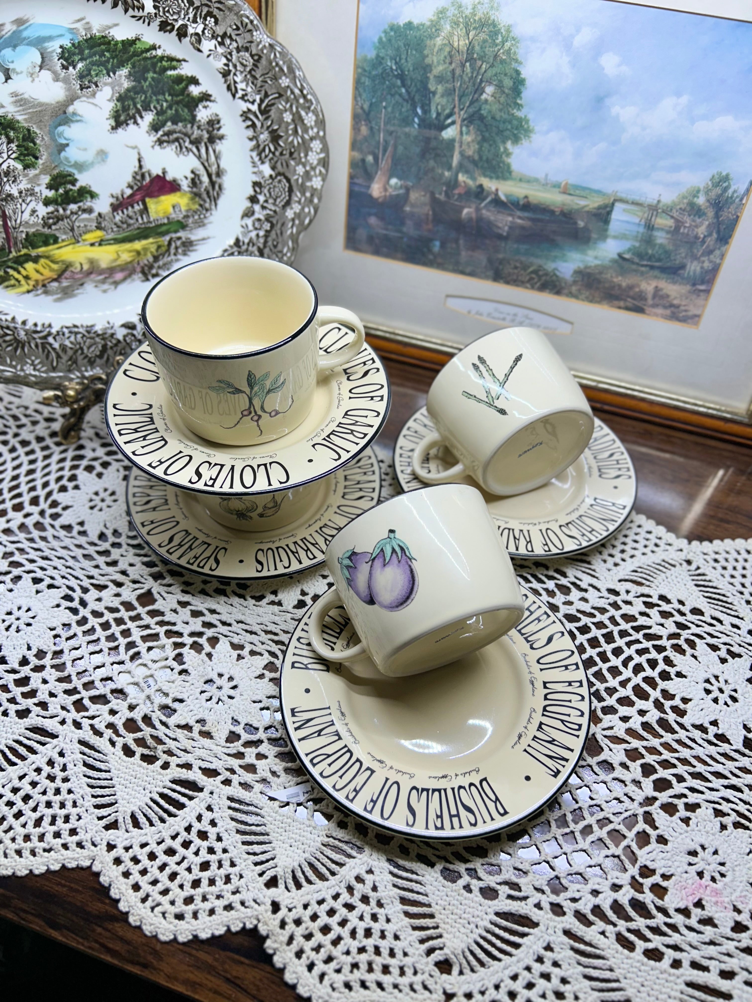 Vintage RAYWARE “Market Garden” ceramic tea set — serving of four