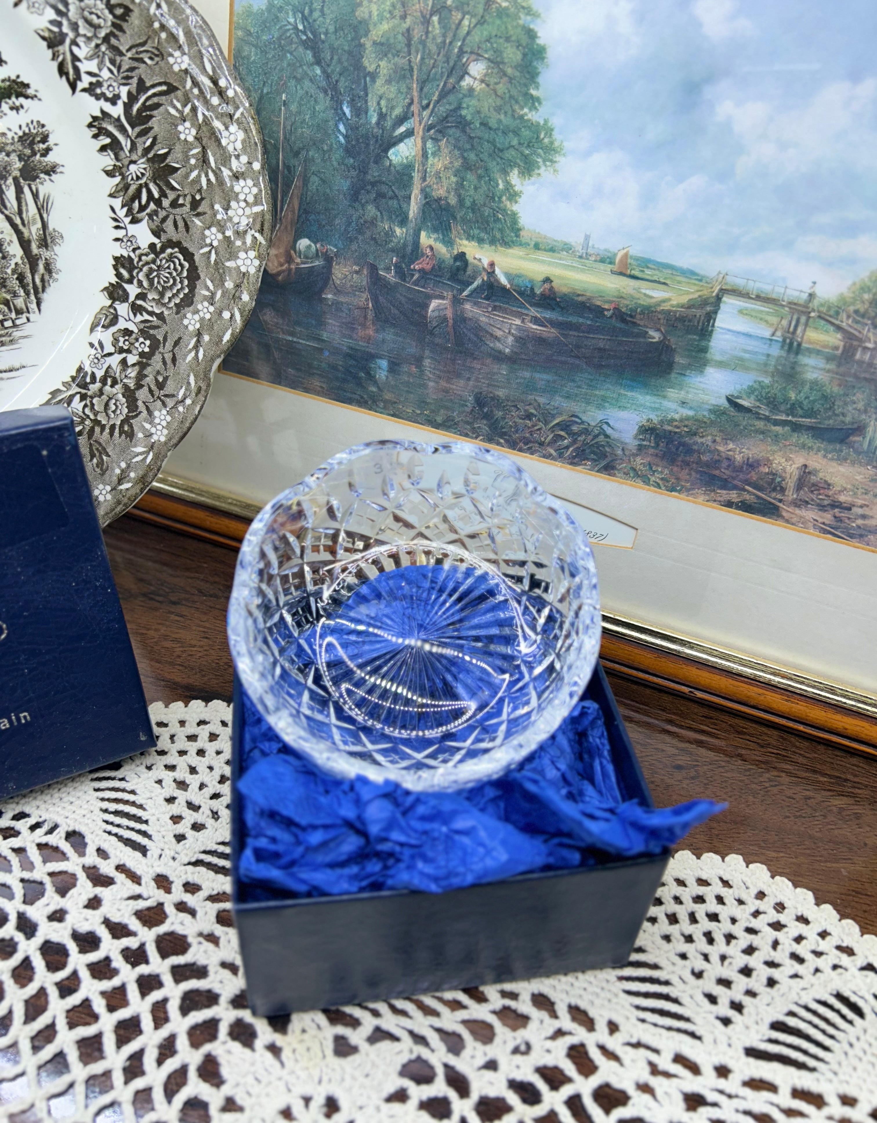 Stuart 24% lead Crystal cut bowl, featuring intricate patterns