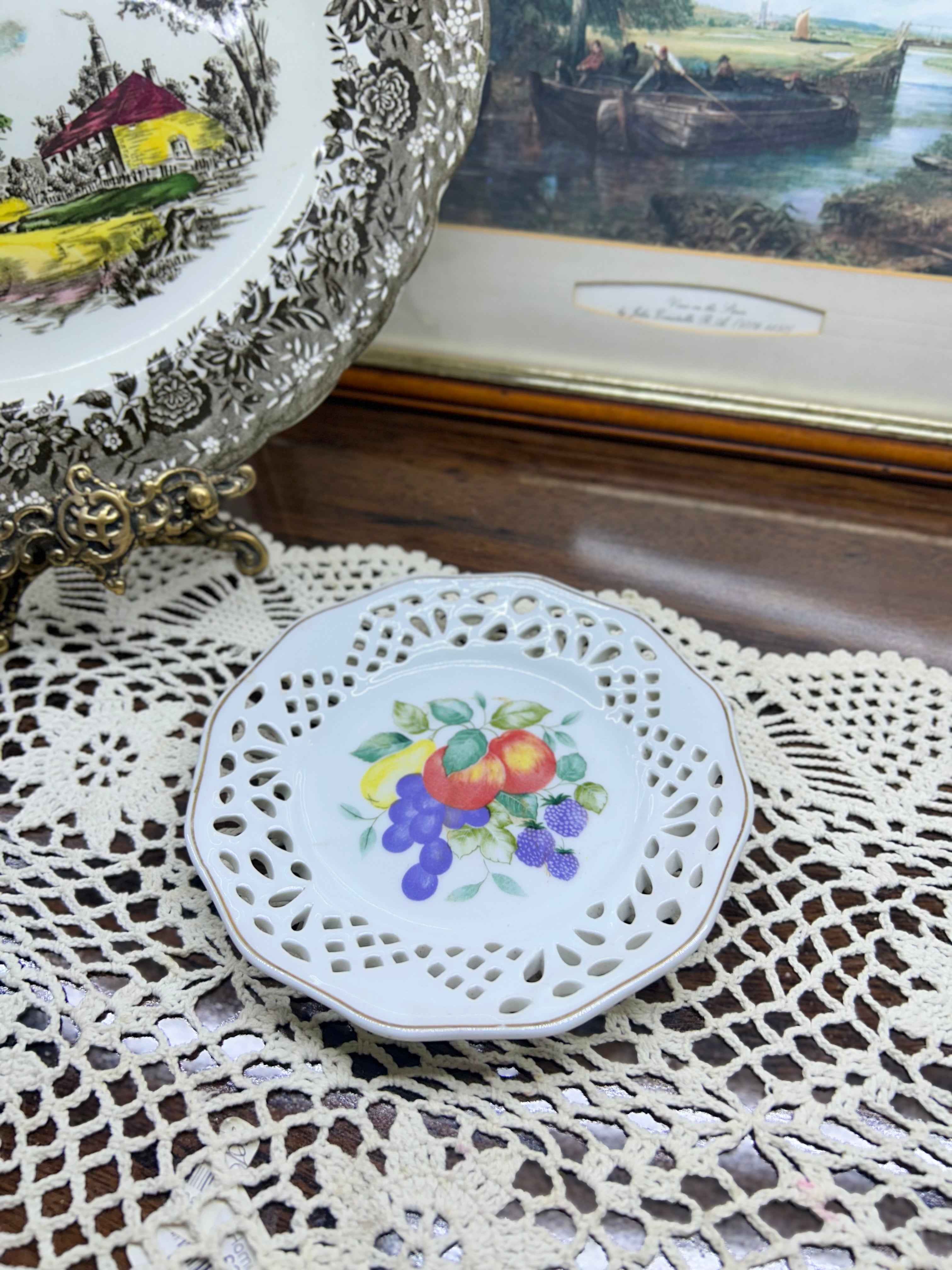 Vintage reticulated decorative handpainted Cutwork plate