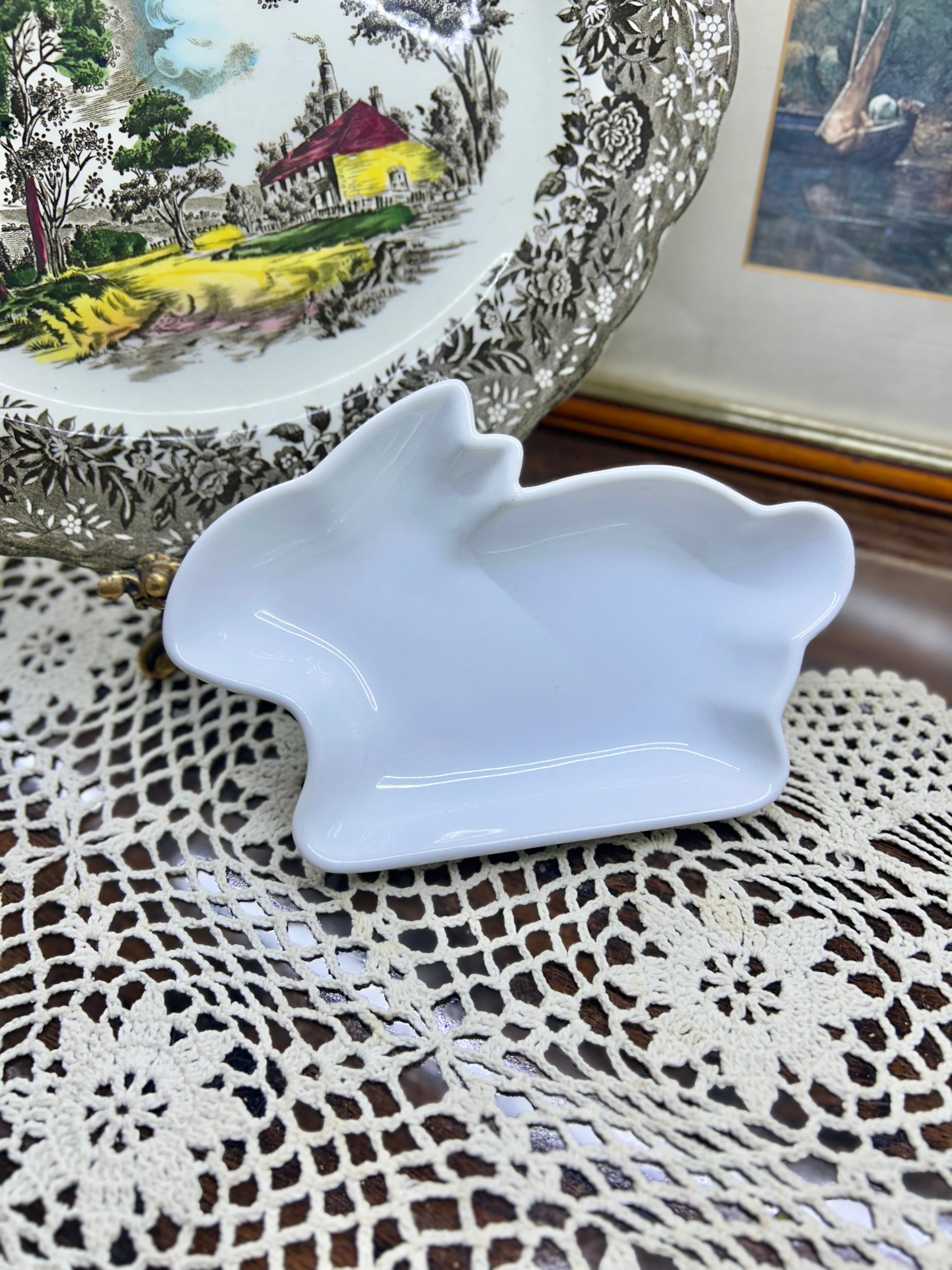 Dunelm white cermaic bunny shaped tidbit dish