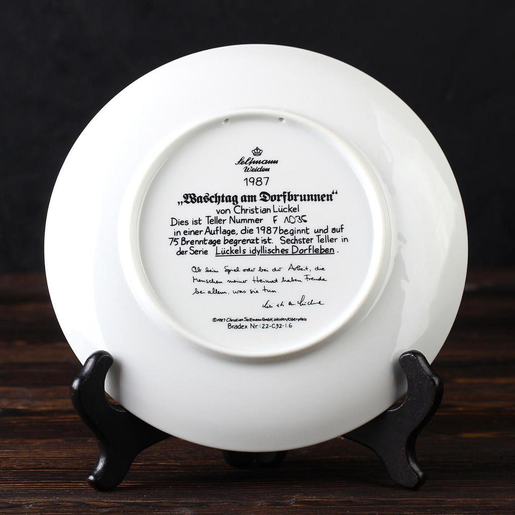 "Washing Day at the Village Fountain" — Vintage 7” collector’s plate from Lückel’s Idyllic Village Life (Seltmann Weiden, 1987)