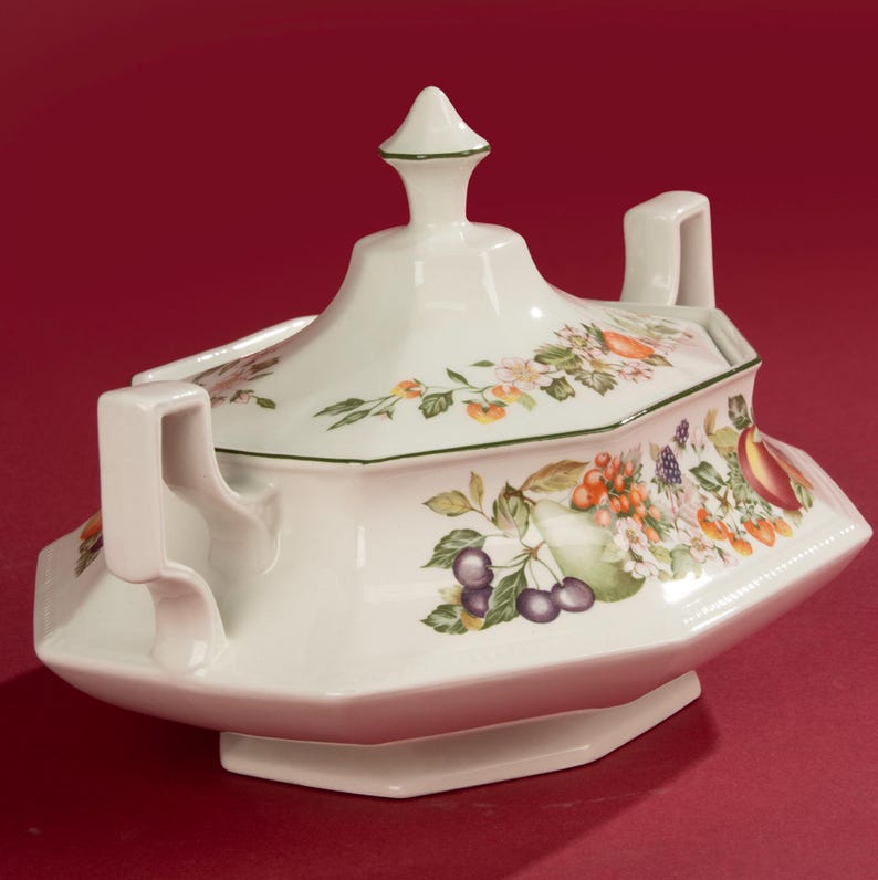Tureen