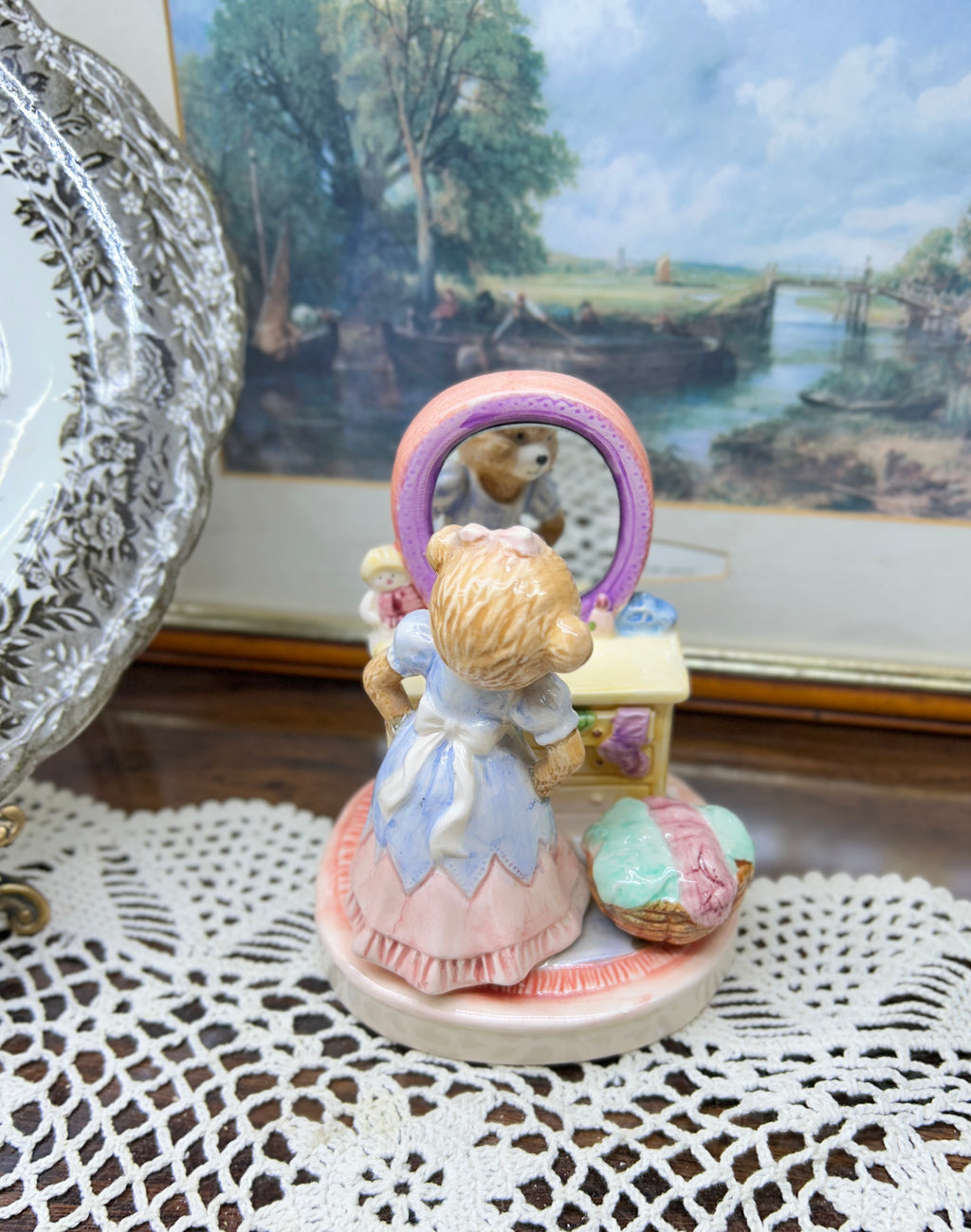 Figurine