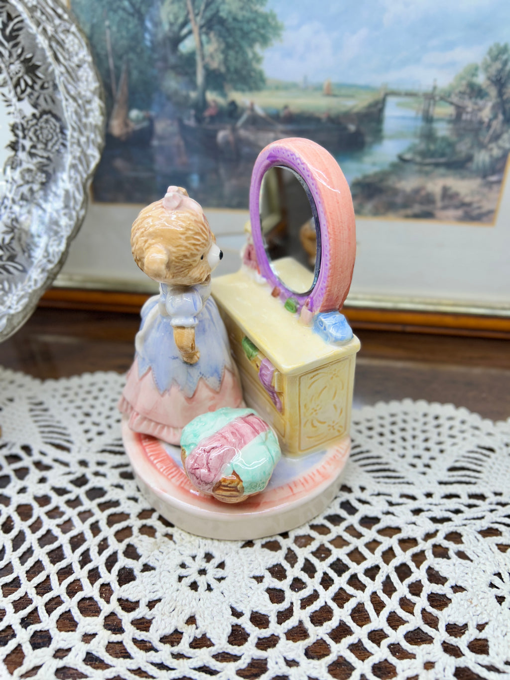 Figurine